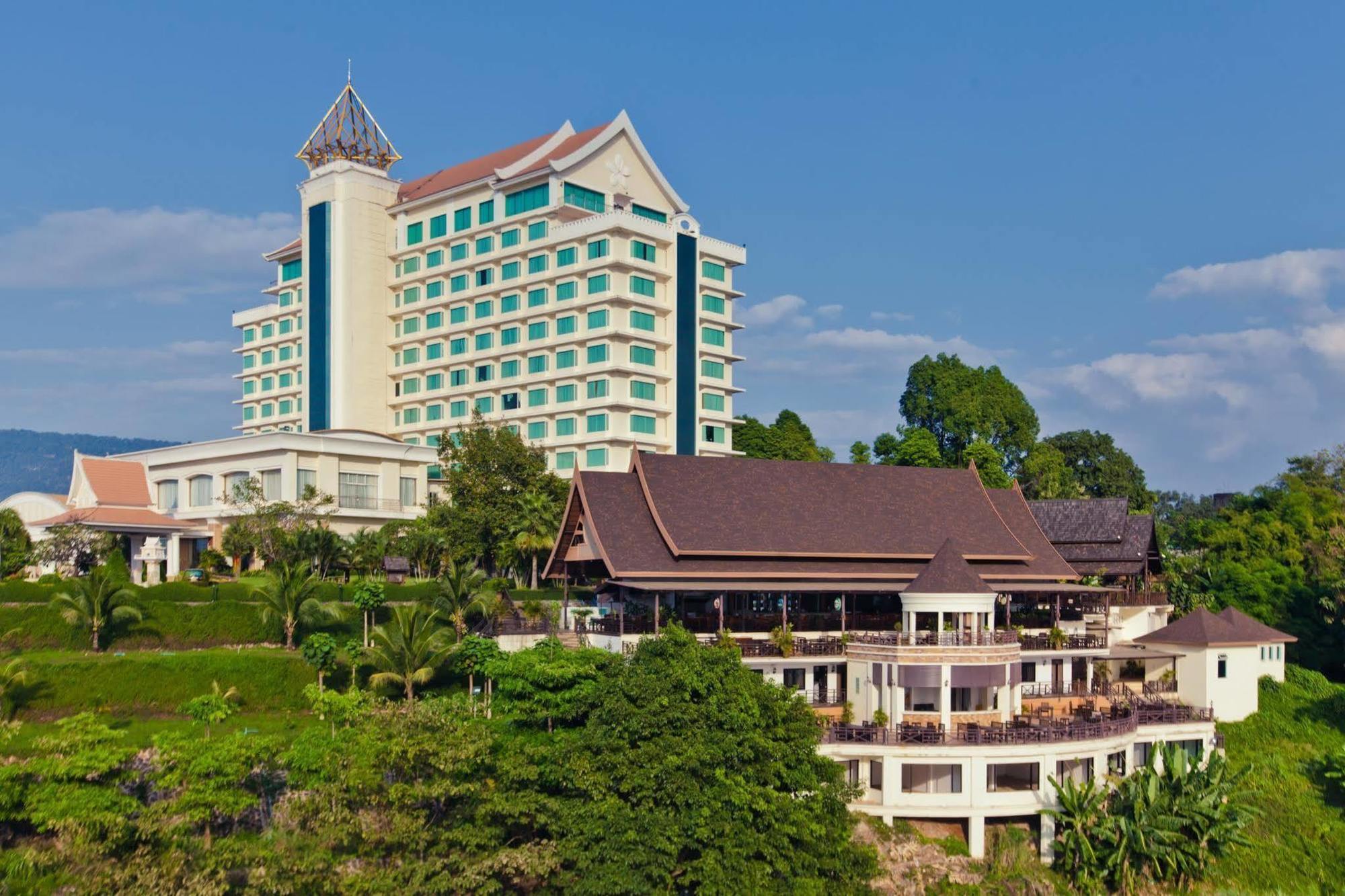 Champasak Grand Hotel Pakse Exterior photo